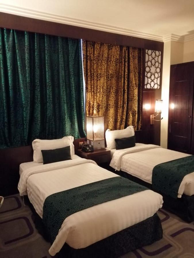 Hotel Rawdat Al Safwa *